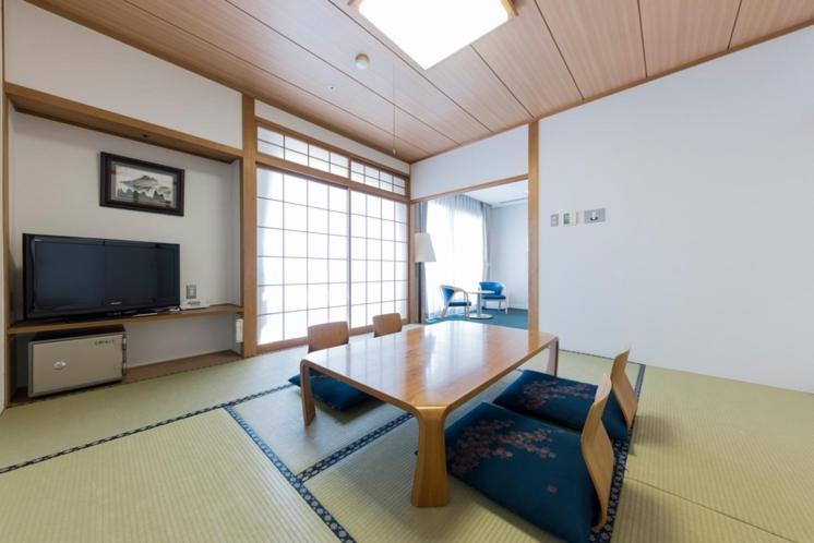 Hakata Sunhills Hotel ฟูกุโอกะ ภายนอก รูปภาพ