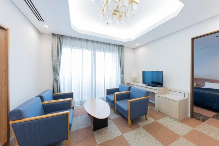 Hakata Sunhills Hotel ฟูกุโอกะ ภายนอก รูปภาพ