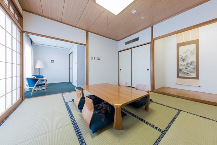 Hakata Sunhills Hotel ฟูกุโอกะ ภายนอก รูปภาพ